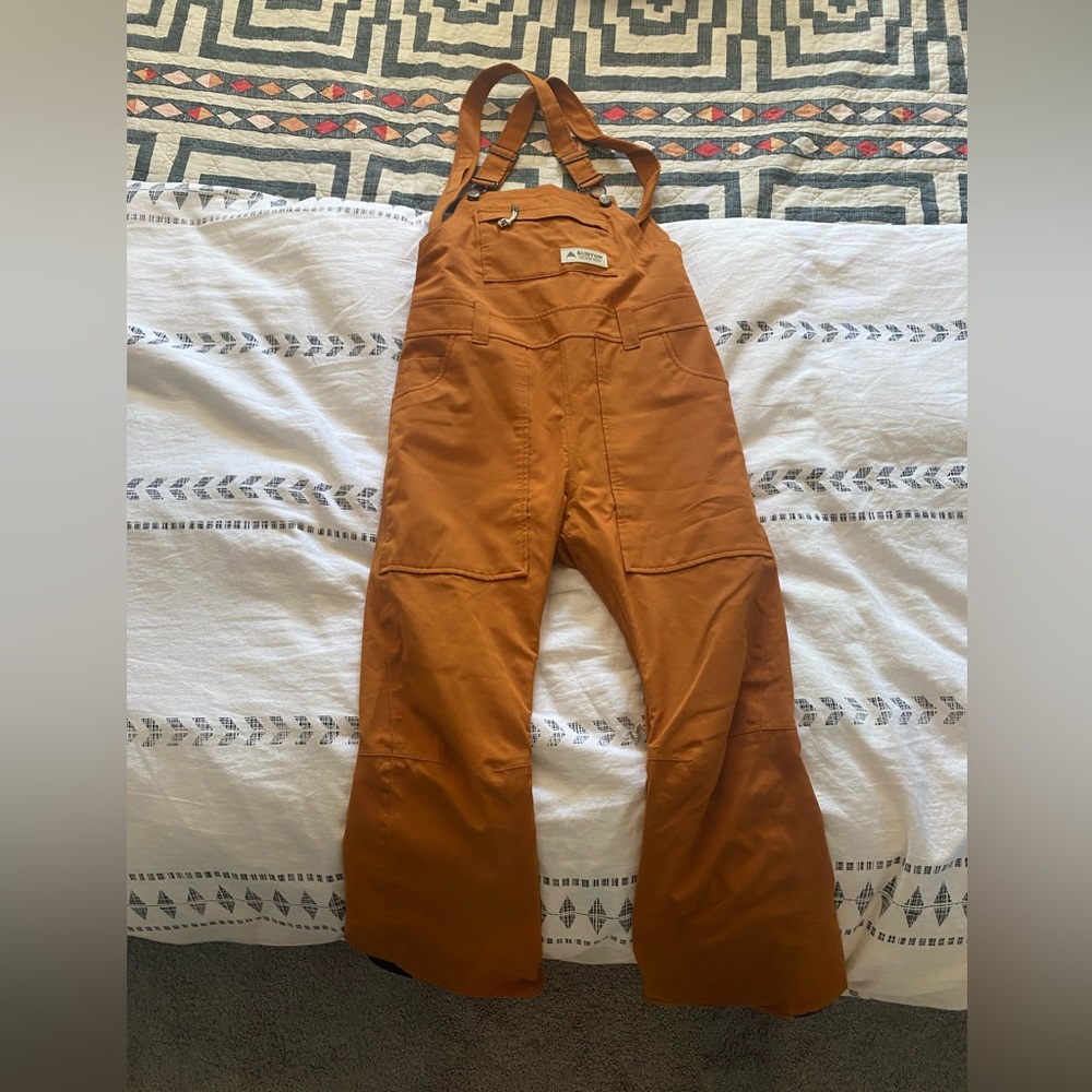 Burton Women's Avalon Bib Snowboarding Pant in True Penny XS - SOLD OUT